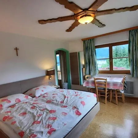 Biohof Haus Wieser Séjour à la ferme Abtenau